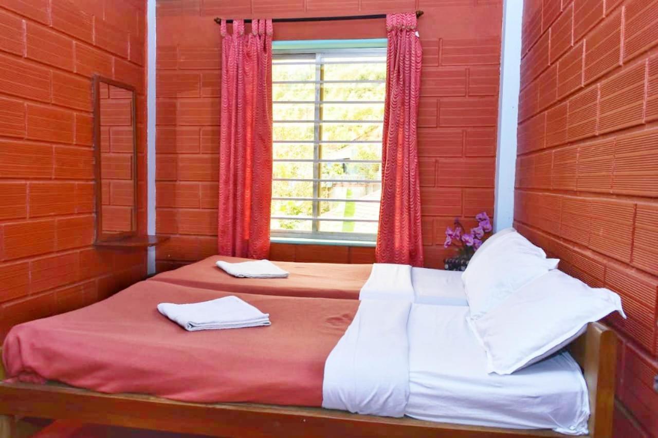 Eshwari Cottage Madikeri Eksteriør billede