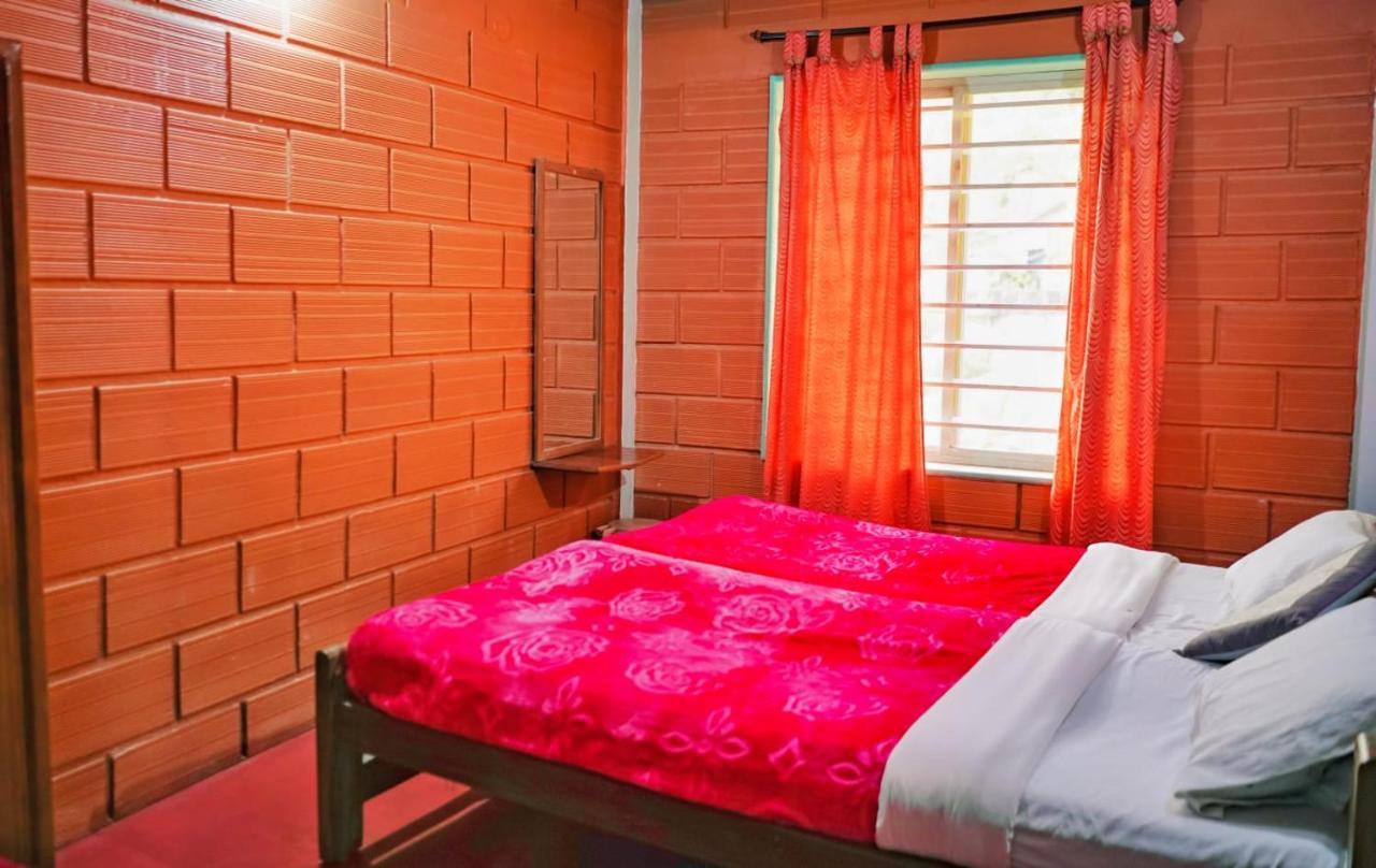 Eshwari Cottage Madikeri Eksteriør billede
